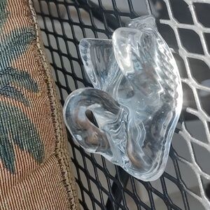 Elegant Glass Swan Figurine